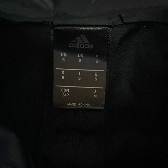 Adidas coaches jacket . Size small. EUC - Picture 4 of 9